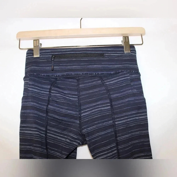 Women’s Lululemon Pace Rival Crop Leggings 22" Size 2 - Picture 8 of 12
